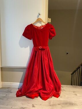 Storybook heirlooms vintage Red Velvet Party Dress with Puff Sleeves, waist 14”